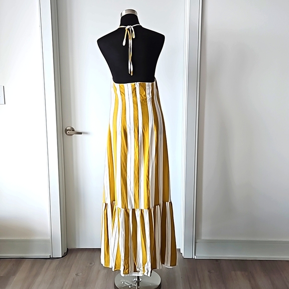 Halter sundress - Picture 6 of 8